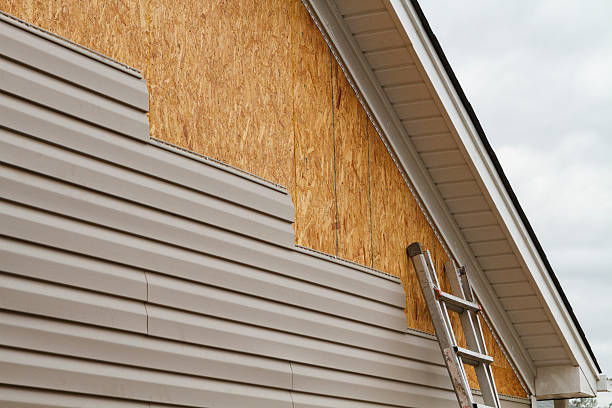 24/7 Emergency Storm Damage Siding Repair experts in Medford, NJ